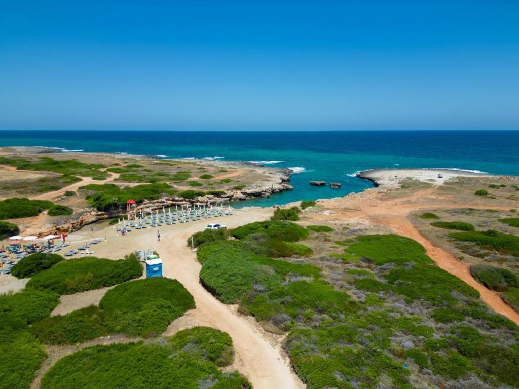 Hotel Scoglio Degli Achei Torre Santa Sabina Eksteriør bilde